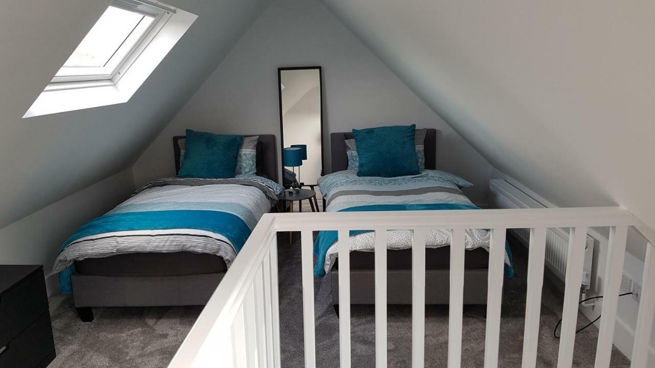 2 Serviced Apartments In Childwall-South Liverpool - Each Apartment Sleeps 6 Esterno foto